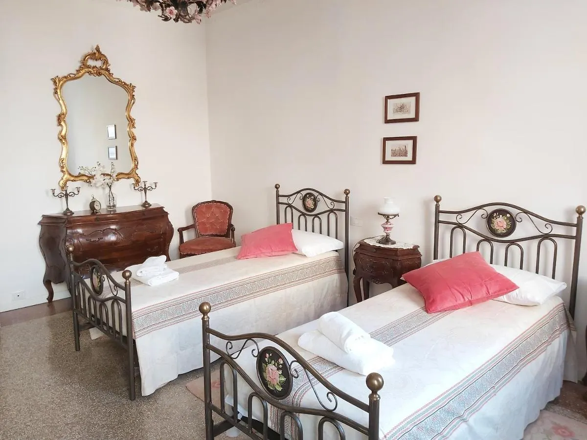 Biennale Apartments ונציה איטליה